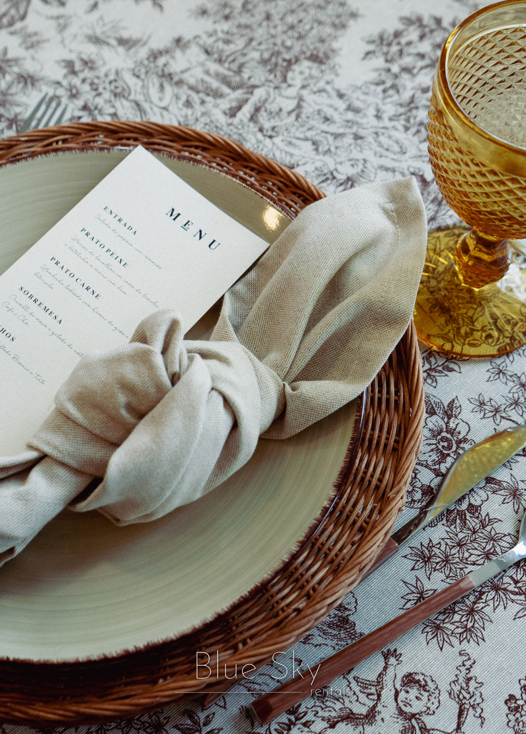 Serviette en carreaux antiques