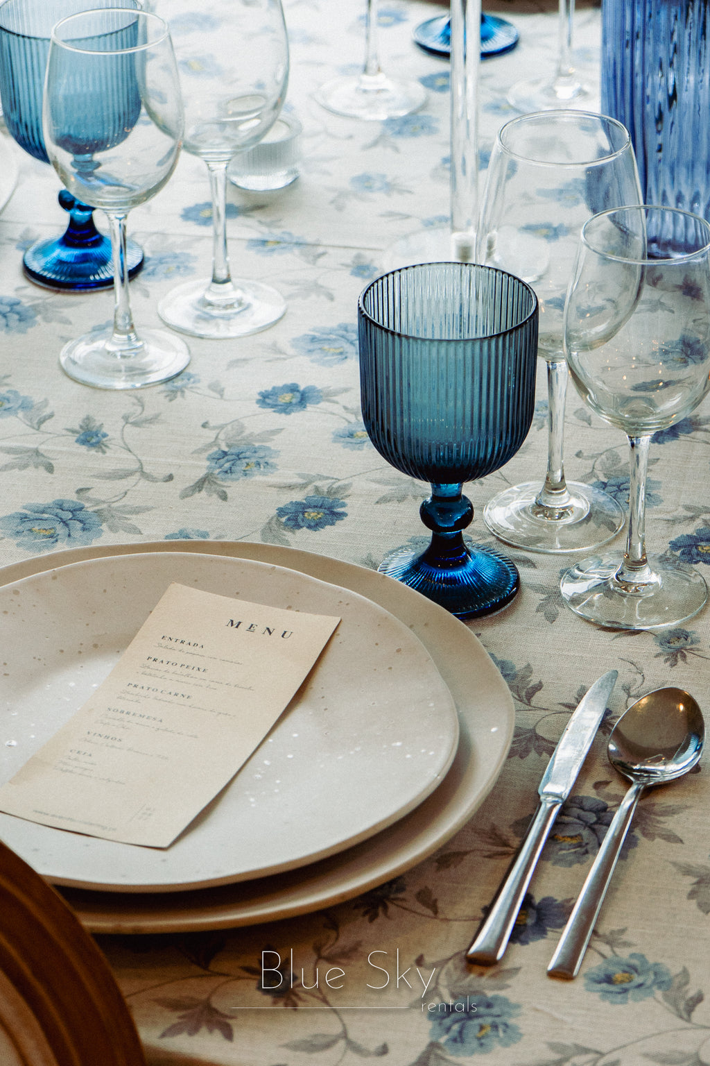 Serviette en carreaux antiques
