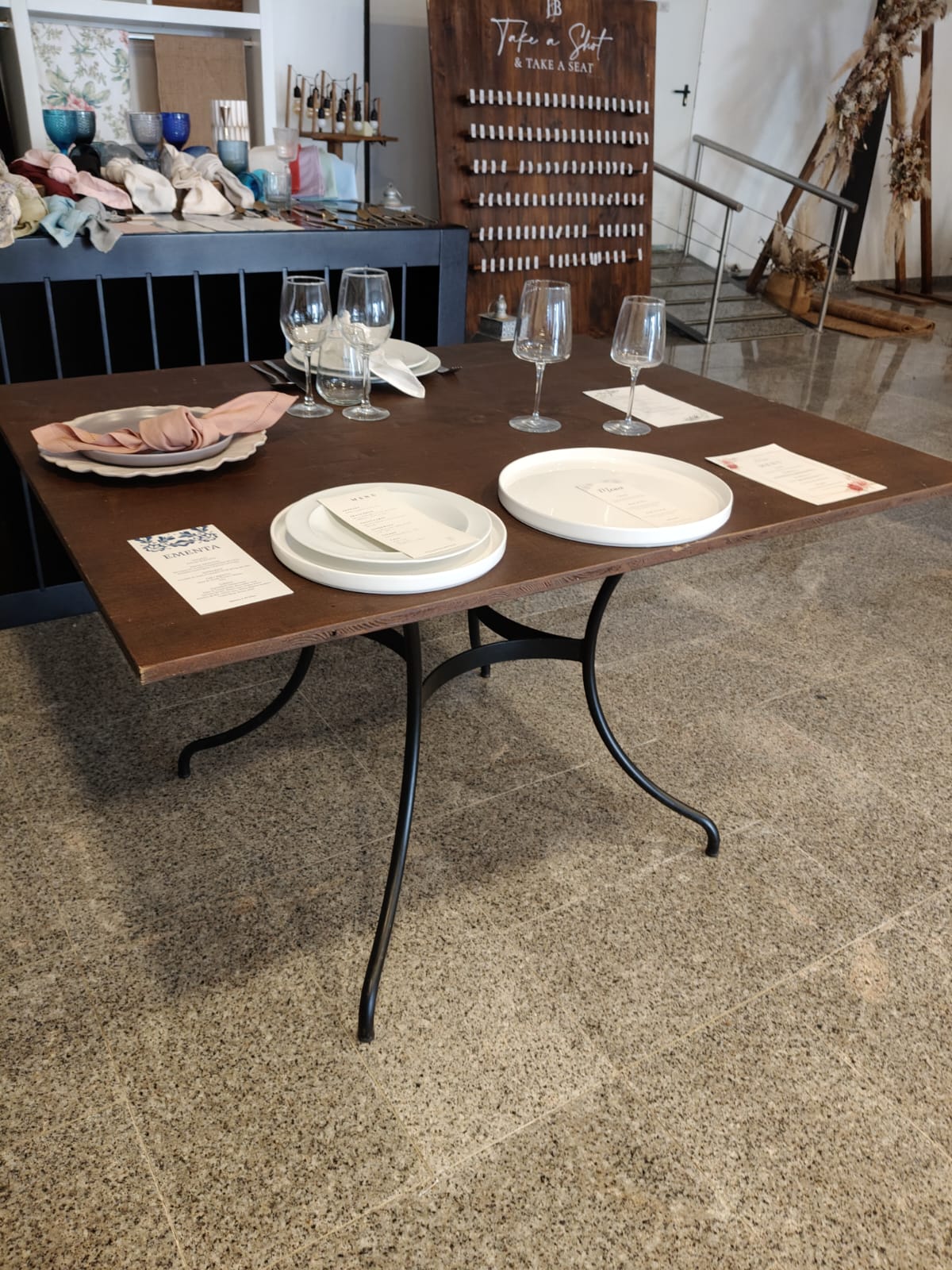 Mesa Rustica Quadrada