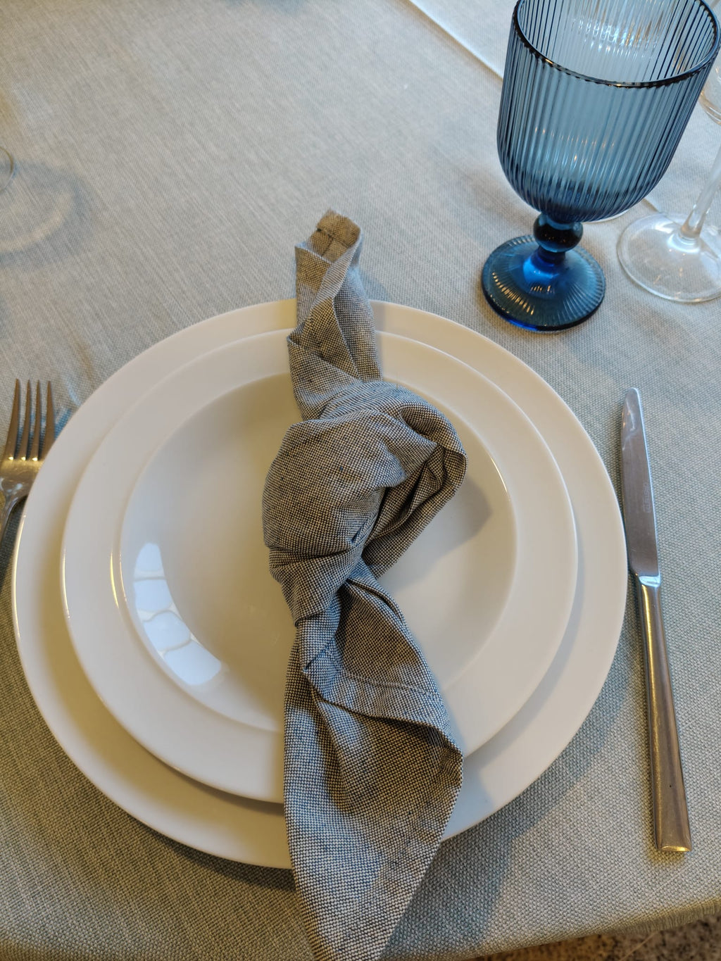 Serviette bleue