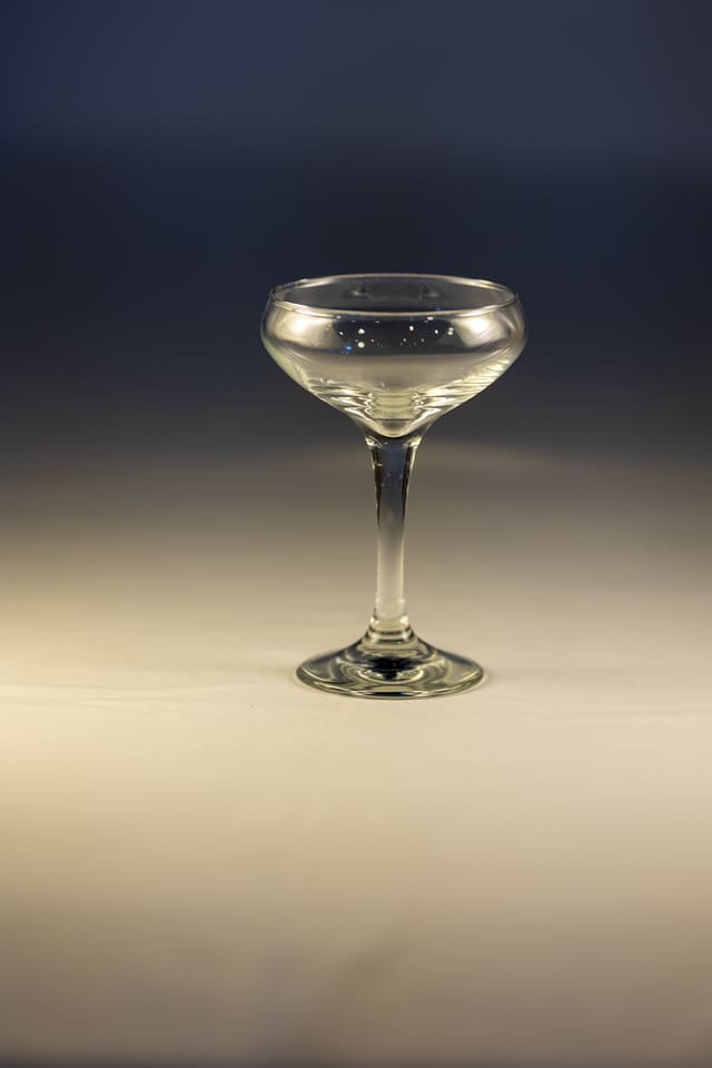 Verres pour la tour à vin mousseux