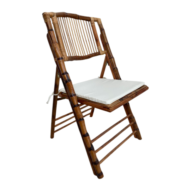 Chaise en bambou